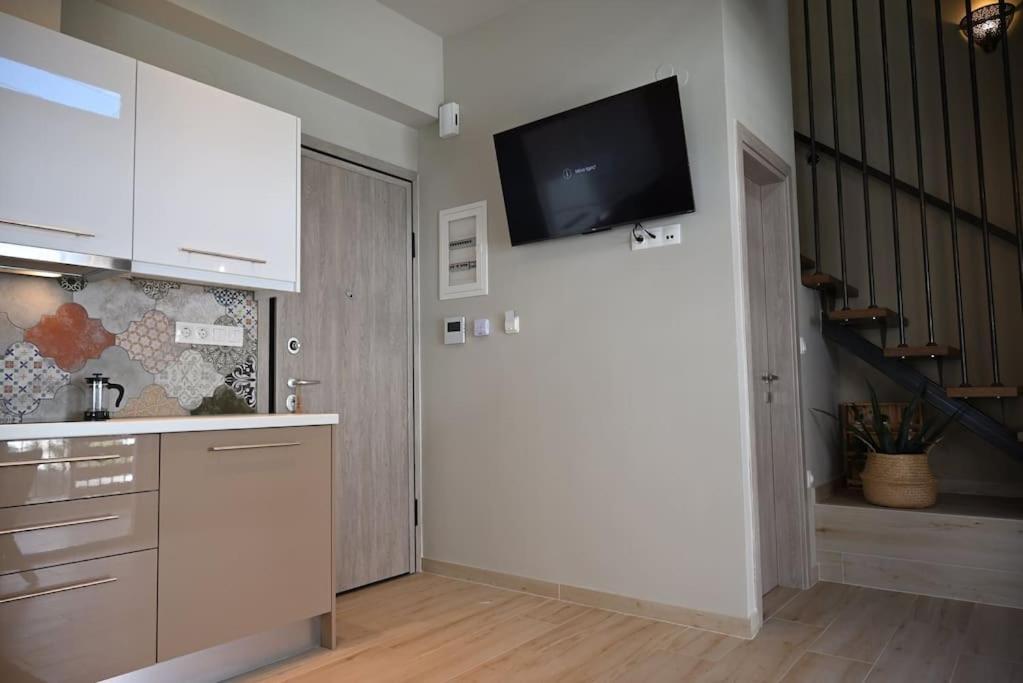 Argyros Loft Volos Apartment Bagian luar foto