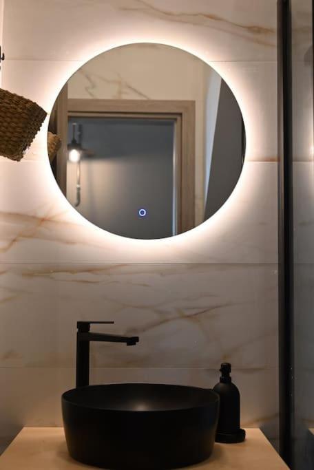 Argyros Loft Volos Apartment Bagian luar foto